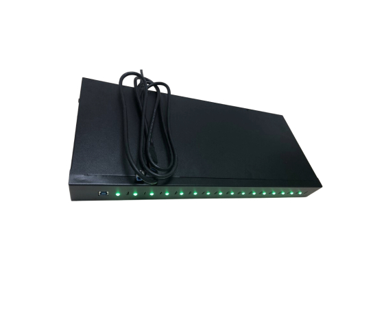 Concentrador de carga y sincronización USB-C 1U de 16 puertos USB 3.1
