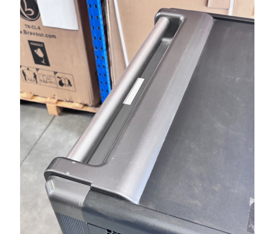 Demo model - BRV30 charging cart for 30 mobile devices up to 16 inches - power strip