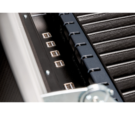 Charge & Sync tablet case PARAT i16 for 16 tablets - USB-C data and charging cables included