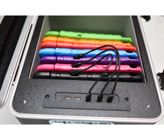 Etui ładujące Bravour DUO-Charge USB-C & USB-A dla 10 tabletów z osłonami do 11 cali