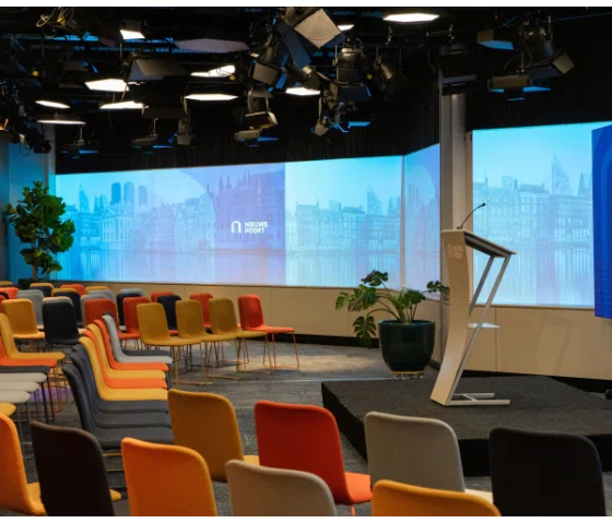 Metalowa mównica Neptune - szara