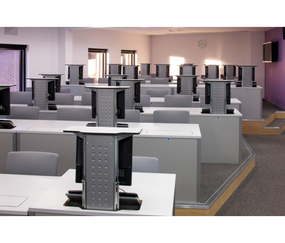 Tavolo per computer M1 con 3 alloggiamenti per monitor a scomparsa meccanica - 210 (L) x 75 (P) cm