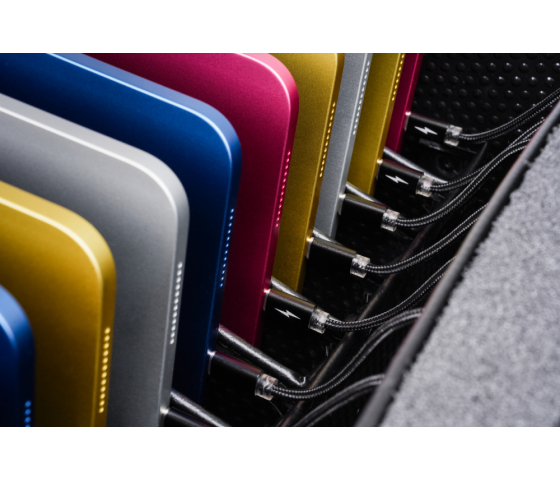 Walizka do ładowania tabletów PARAT TC10 ACTIVE na 10 iPadów i tabletów o przekątnej do 12,9 cala