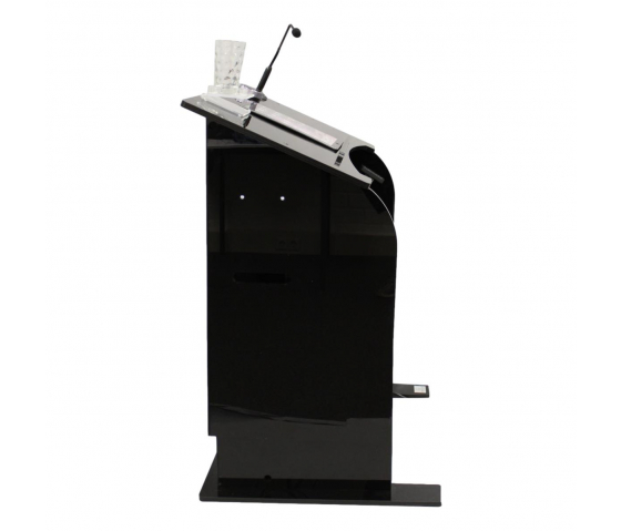 EQUAL wheelchair-friendly lectern