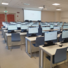 Computertisch P1 mit 2 elektrisch ausfahrbaren Monitorgehäusen - 160 (B) x 75 (T) cm