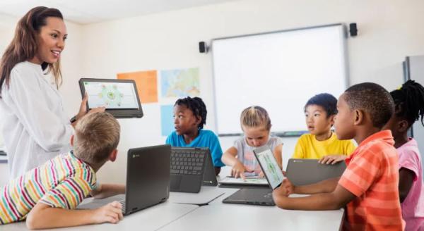 Laptop laadkar voor Kindcentrum Immanuel