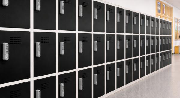 Advantages of charging lockers in Education & Professional environments